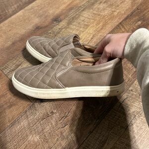 Women's Casual Slip on Sneakers